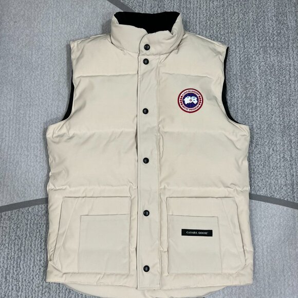 White Canada Goose Freestyle Vest Womens - Picture 2 of 7